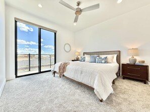 3 bedrooms, iron/ironing board, travel crib, WiFi