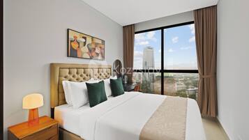 Leilighet, 1 soverom, byutsikt | Skrivebord for bærbar PC, strykejern/-brett og wi-fi (inkludert)