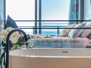Elite-Apartment, 2 Schlafzimmer, Meerblick | Badezimmer