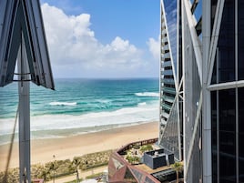 Apartamento elite, 2 quartos, sacada, vista para o canal | Terraço/pátio