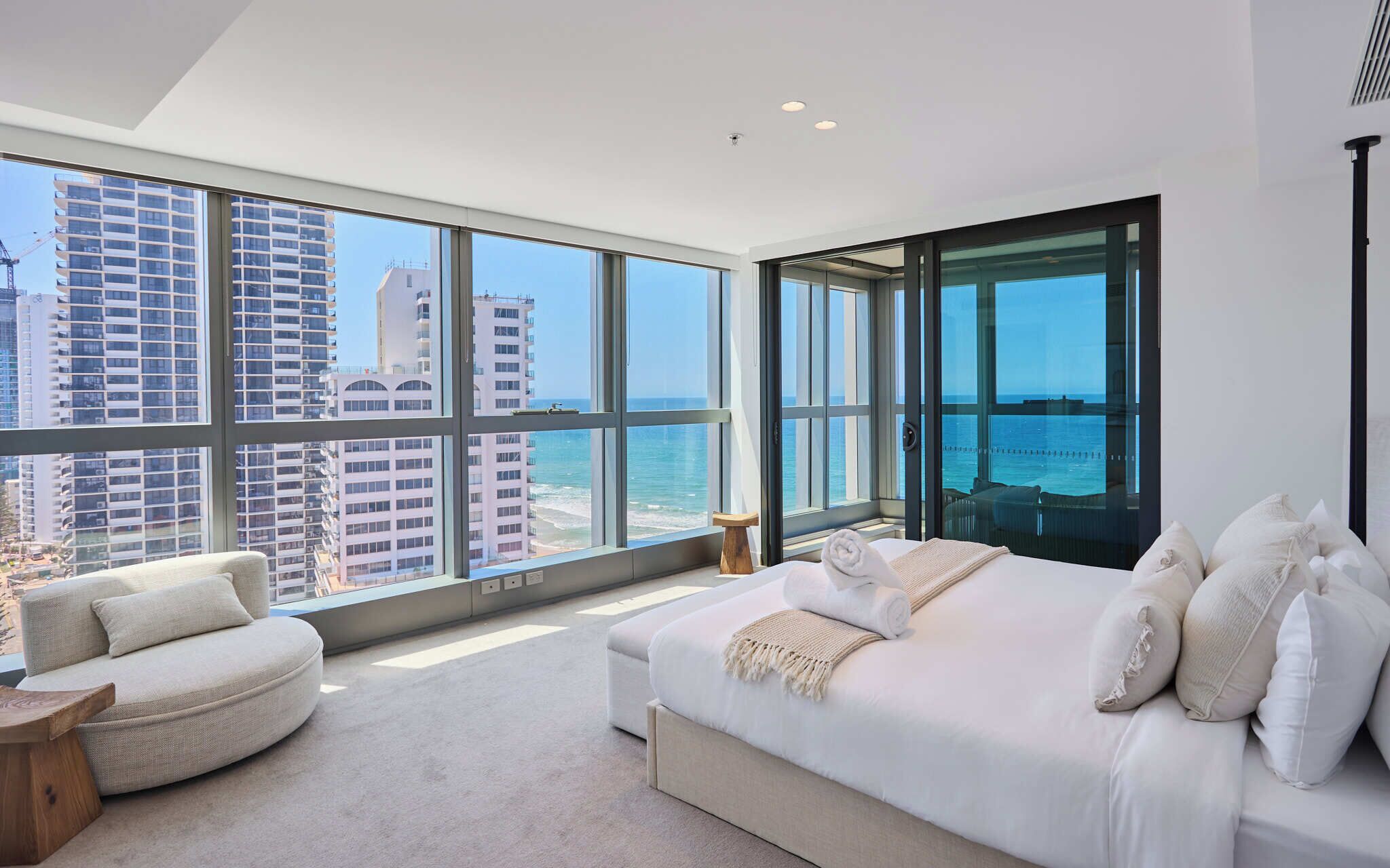 Elite Apartment, 2 Bedrooms, Ocean View | Egyptian cotton sheets, premium bedding, individually decorated
