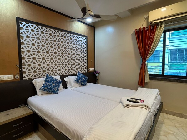 Single Room | Free WiFi - Green Leaf Regency (Kolkata)