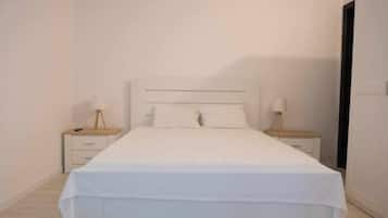 Room, 1 Bedroom, Balcony, Ocean View | 1 bedroom