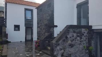 واجهة المنشأة