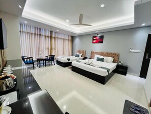 Kolmen hengen executive-huone, kaupunkinäköala | Ilmainen Wi-Fi