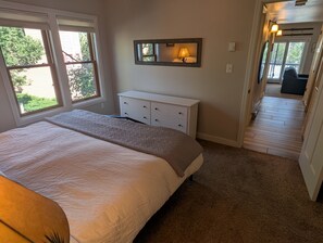 1 quarto, Wi-Fi de cortesia, roupa de cama