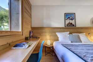 2 Schlafzimmer, Schreibtisch, BĂŒgeleisen/BĂŒgelbrett, Reisekinderbett