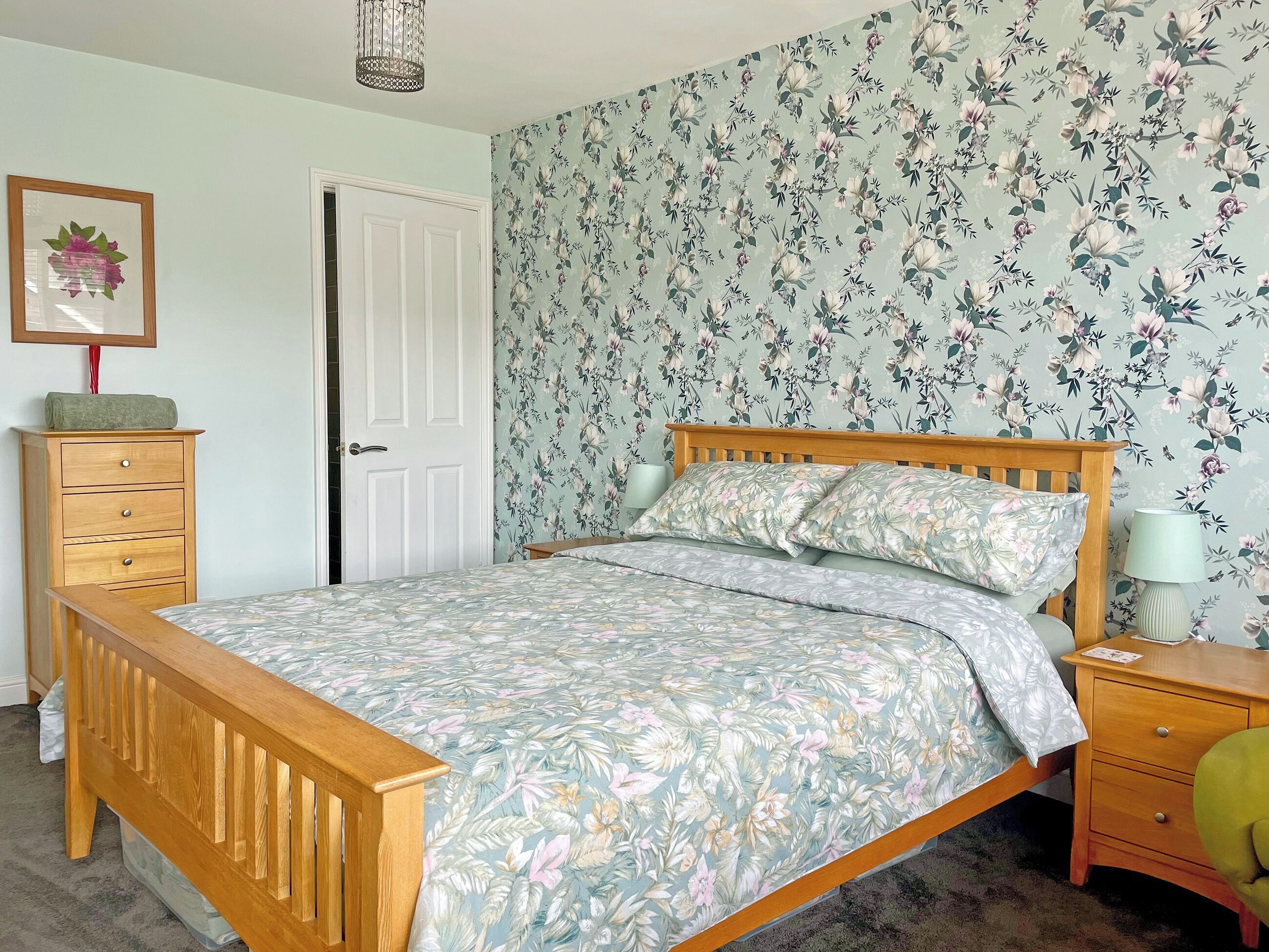 2 bedrooms, free WiFi