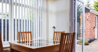 2 bedroom accommodation in Bottesford