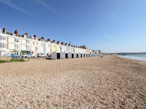 Beach nearby - Beachcomb (Weymouth)