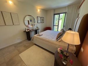 1 bedroom, iron/ironing board, free WiFi