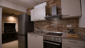 Fridge, microwave, oven, dishwasher