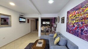 TV - Holiday home  Andrea with whirpool by Villas Guide (Bregi)