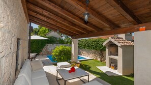 Property grounds - Villa Jasmin - Makarska by Villas Guide (Imotski)