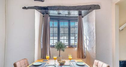 2 bedroom accommodation in Umberleigh