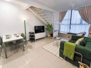 Apartment, 1 Bedroom | Living room
