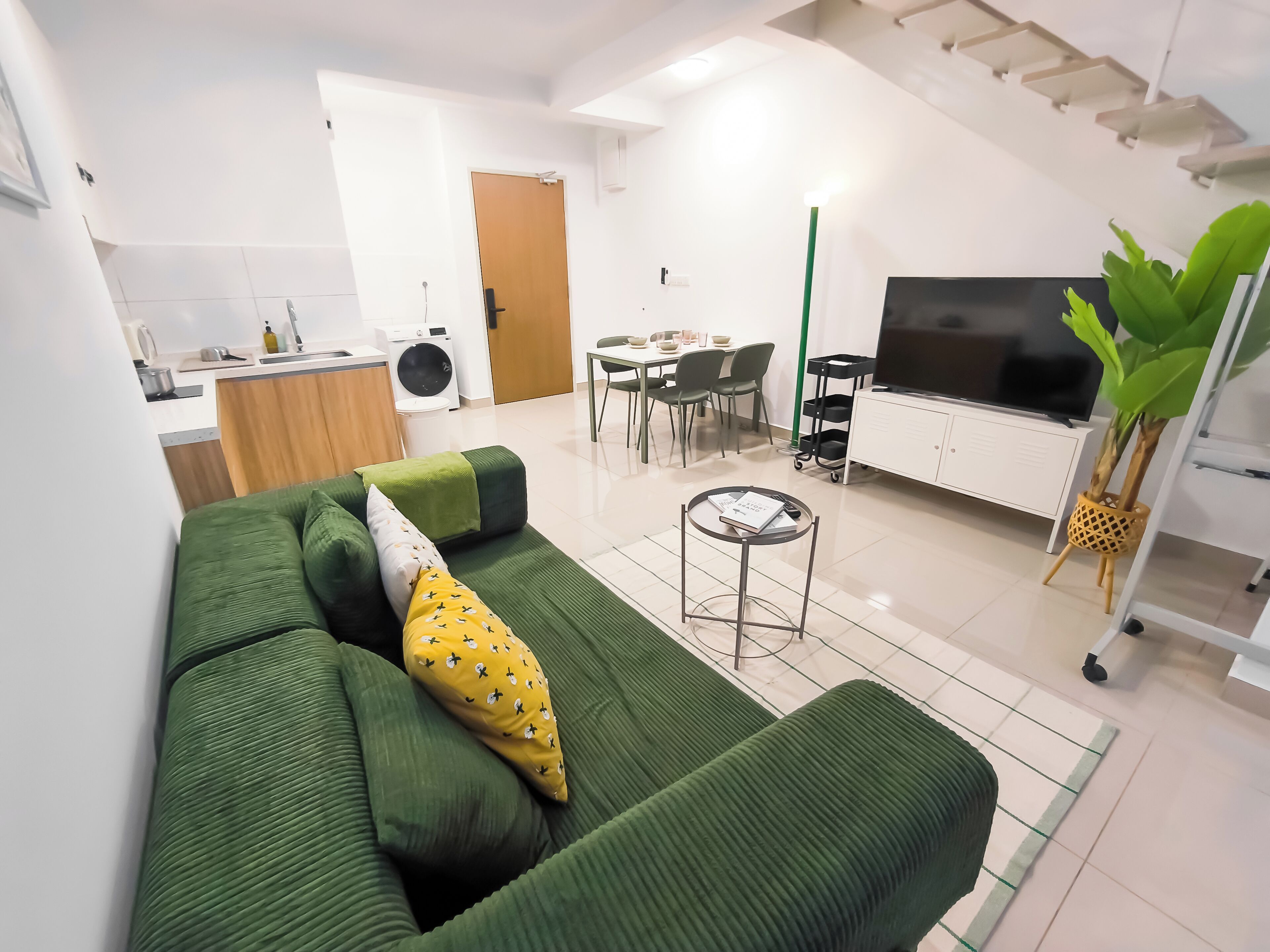 Apartment, 1 Bedroom | Living room