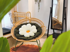 Apartment, 1 Bedroom | Living room
