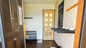 Pintu masuk interior