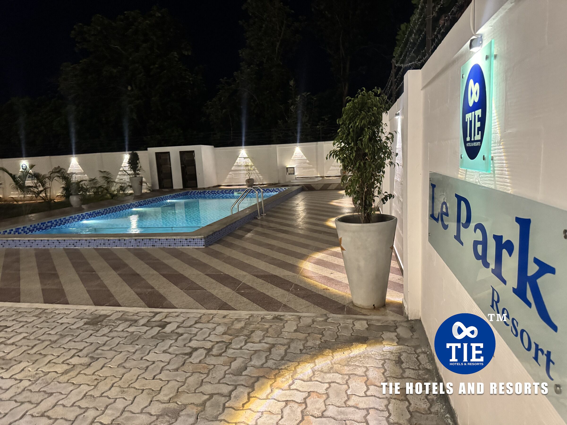 Outdoor pool