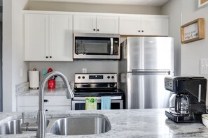 Fridge, microwave, oven, stovetop - Extended Stay: The Sunny Cottage at Byrd Park! (Richmond)