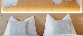 Chalet 'Stieber' with Mountain View, Private Terrace and Wi-Fi