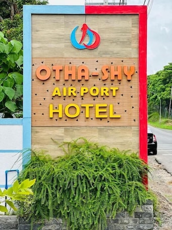 Exterior. Othashy Airport Hotel
