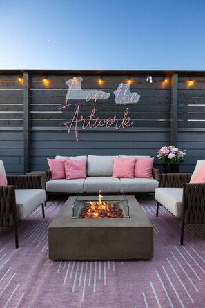 Property grounds - The Zee (Nashville)