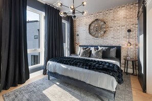 4 Schlafzimmer, Bügeleisen/Bügelbrett, WLAN, Bettwäsche