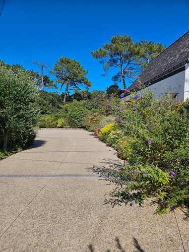 Guest Rooms 'La Trinité-sur-mer' with Private Terrace, Shared Garden and Wi-Fi