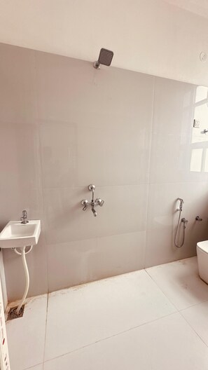 Comfort Quadruple Room | Bathroom | Shower, towels, soap - Shyam Resort (Danta Ramgarh)