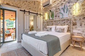 1 bedroom, in-room safe, iron/ironing board, travel crib