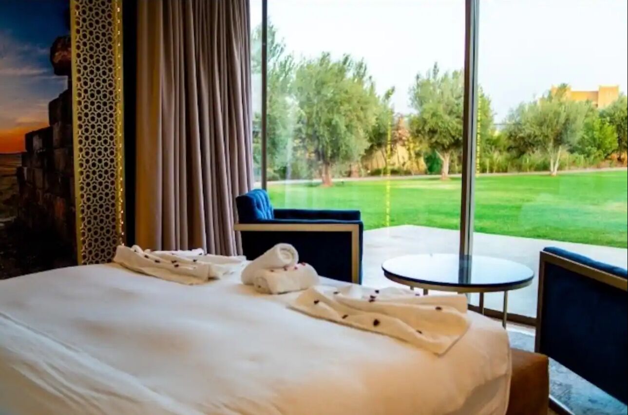 6 camere, ferro/asse da stiro, Wi-Fi, lenzuola