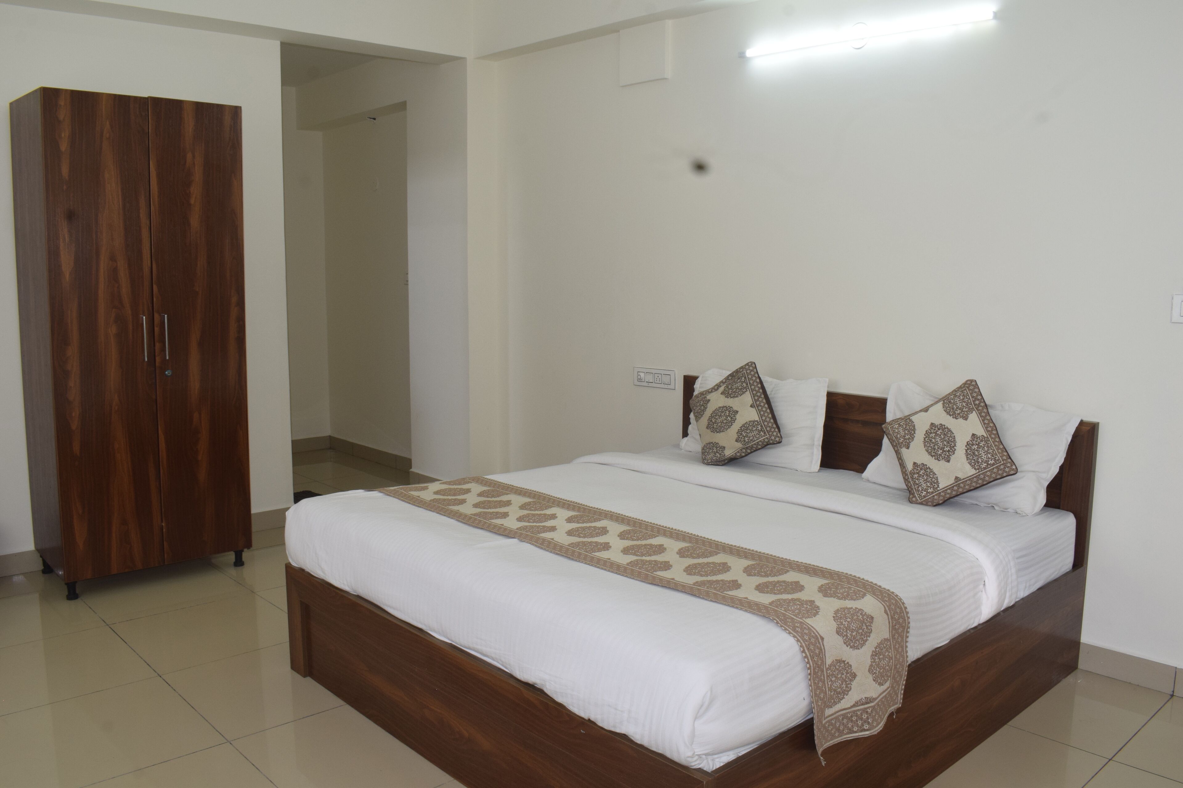 Basic Double Room | Free WiFi