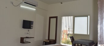 Sri Darshini Comfort 