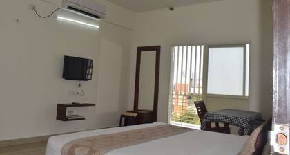 Sri Darshini Comfort