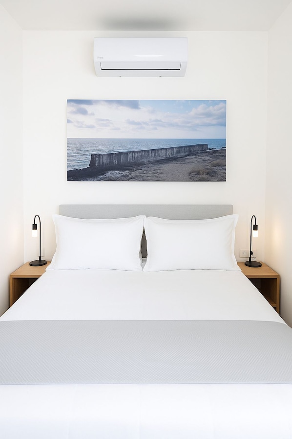 In-room safe, desk, iron/ironing board, free WiFi
