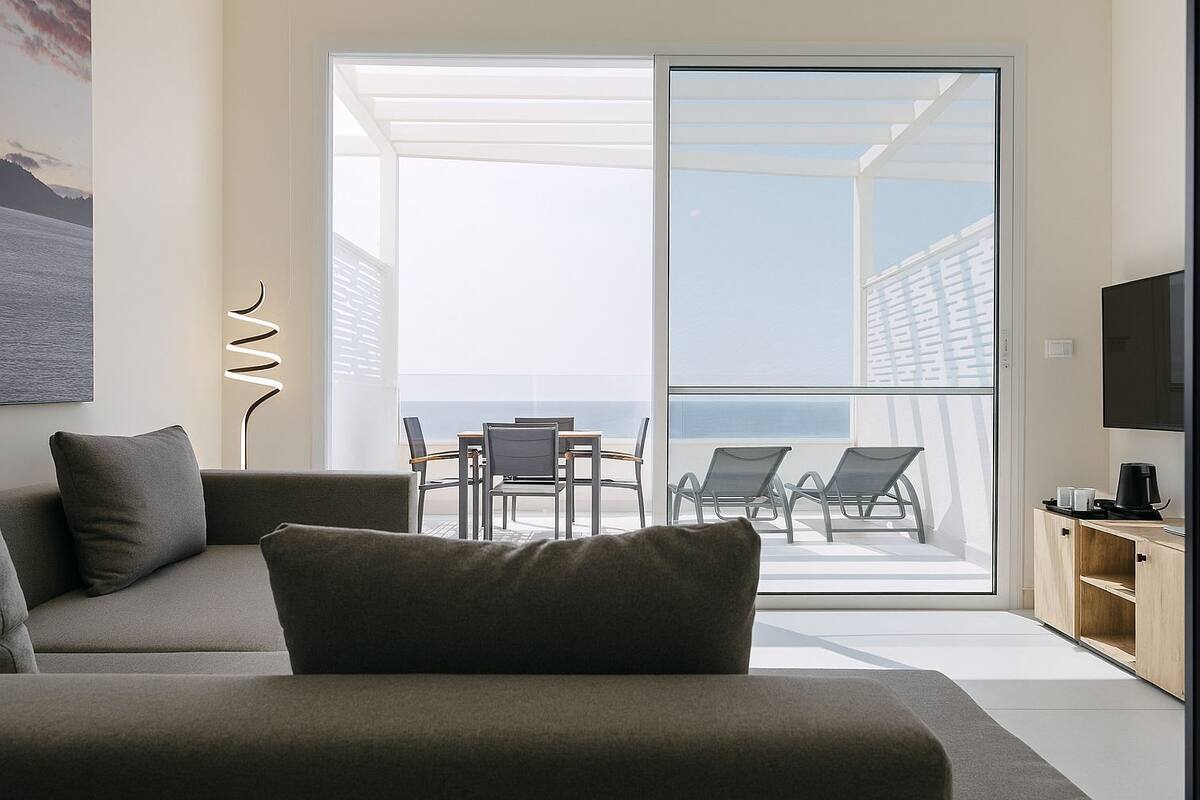Suite, 2 Bedrooms, Balcony | Living area