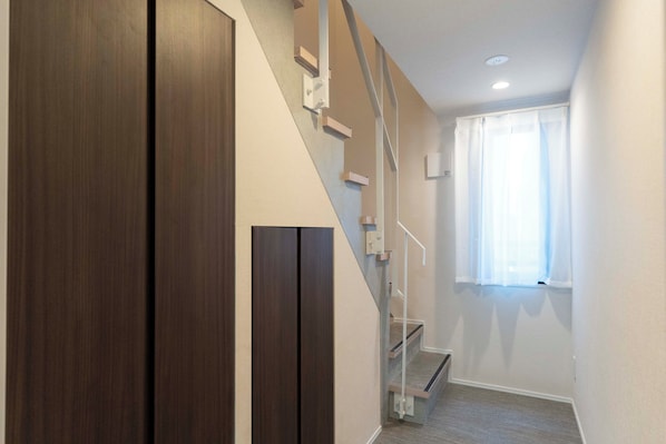 Basic Suite | Travel crib, free WiFi, bed sheets - LAKU HOTEL ASAKUSA (Tokyo)