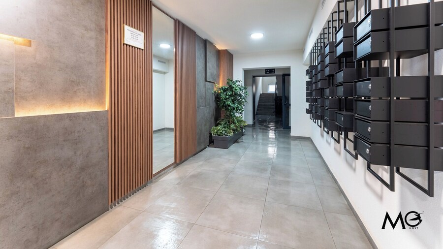 MoHost Sabina - Luxury with Balcony