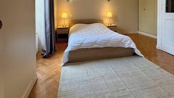 1 chambre, fer et planche à repasser, Wi-Fi, draps fournis