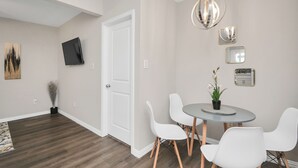 Unclassified image, 4 of 31, button - Comfortable 1BR in Northside • Long-Term Ready (Houston)