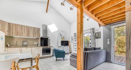 GĂźte HĂȘtre - La Grange aux Arbres