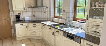 Smuk villa med moderne komfort