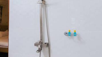 Family Bungalow, Balcony, Garden View | Bathroom | Shower, free toiletries, slippers, towels