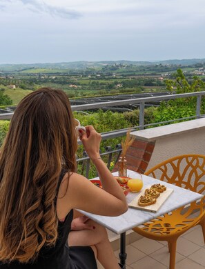 Terrace/patio - Villa Yucca - B&B and Glamping (Torano Nuovo)