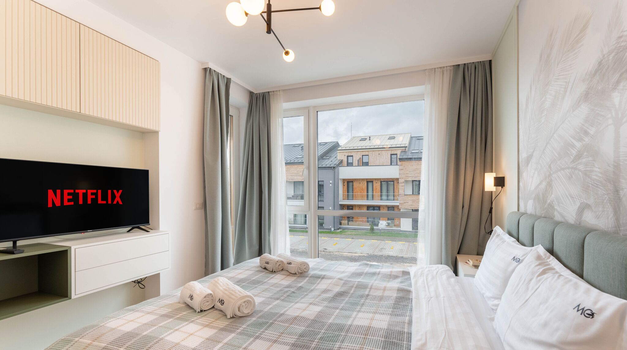 Apartamento Deluxe | Ropa de cama de alta calidad y edredones de plumas