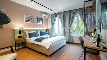 Literie de qualité supérieure, matelas mémoire de forme, bureau