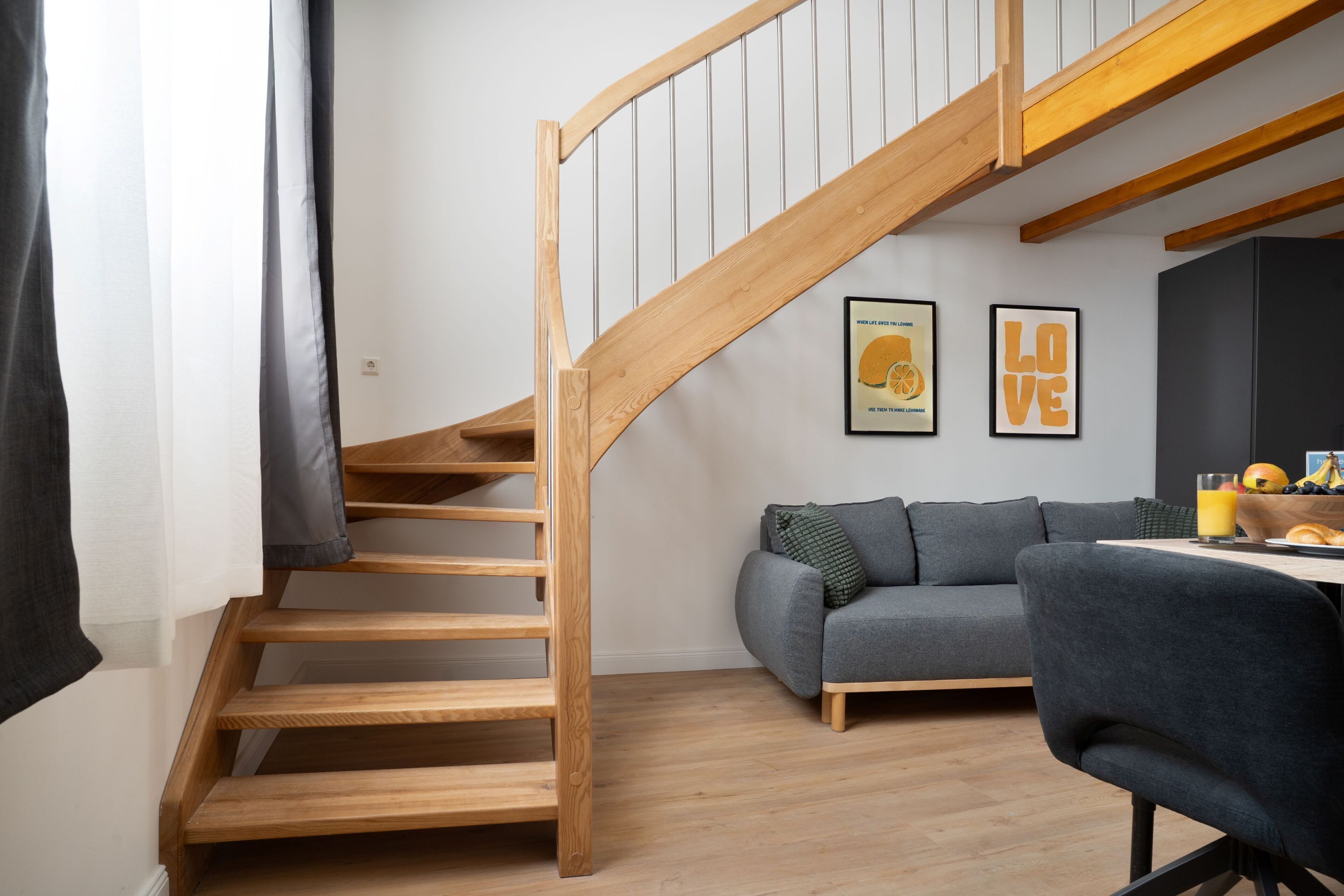 Superior Apartment, 1 Queen Bed with Sofa bed | Living area