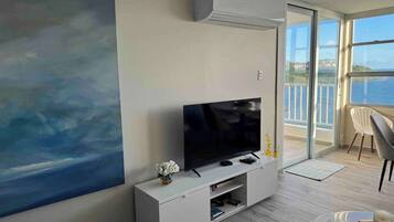 TV, offices